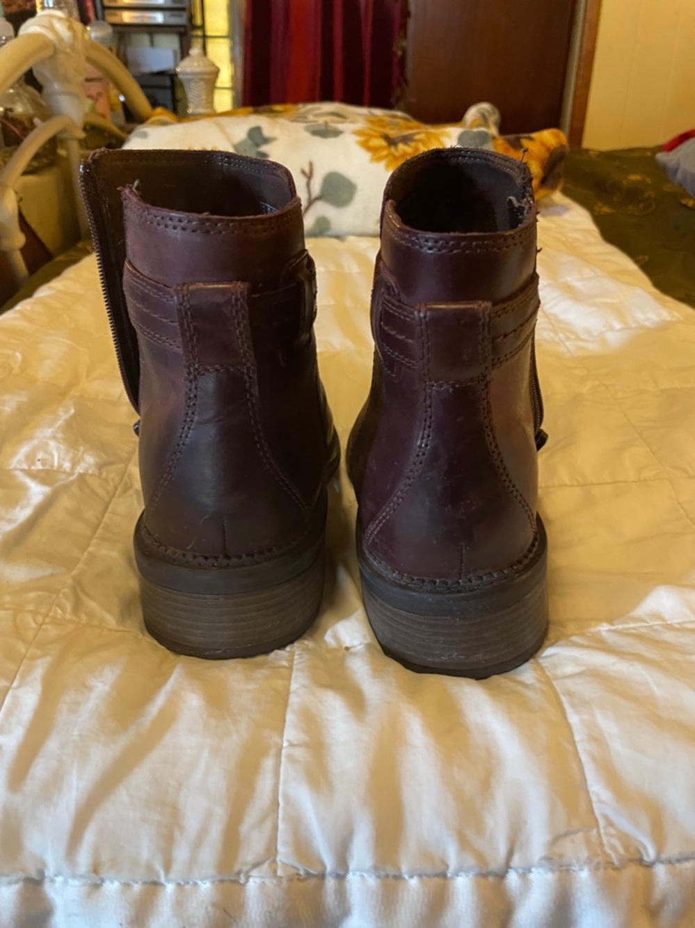Women's Clarks Collection size 7 in EUC - Picture 5 of 8